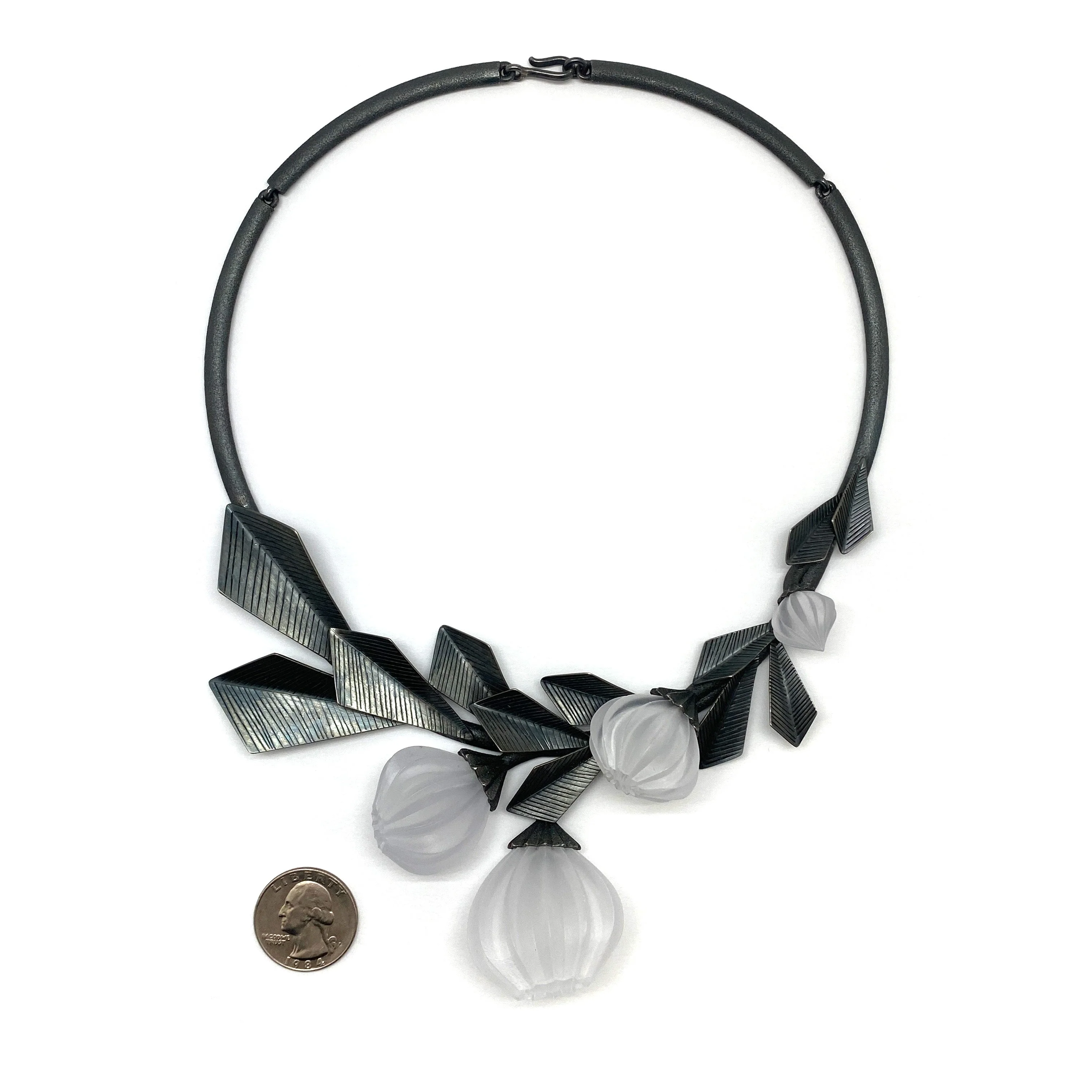 Blooming Acrylic and Silver Geometric Necklace - Image 3