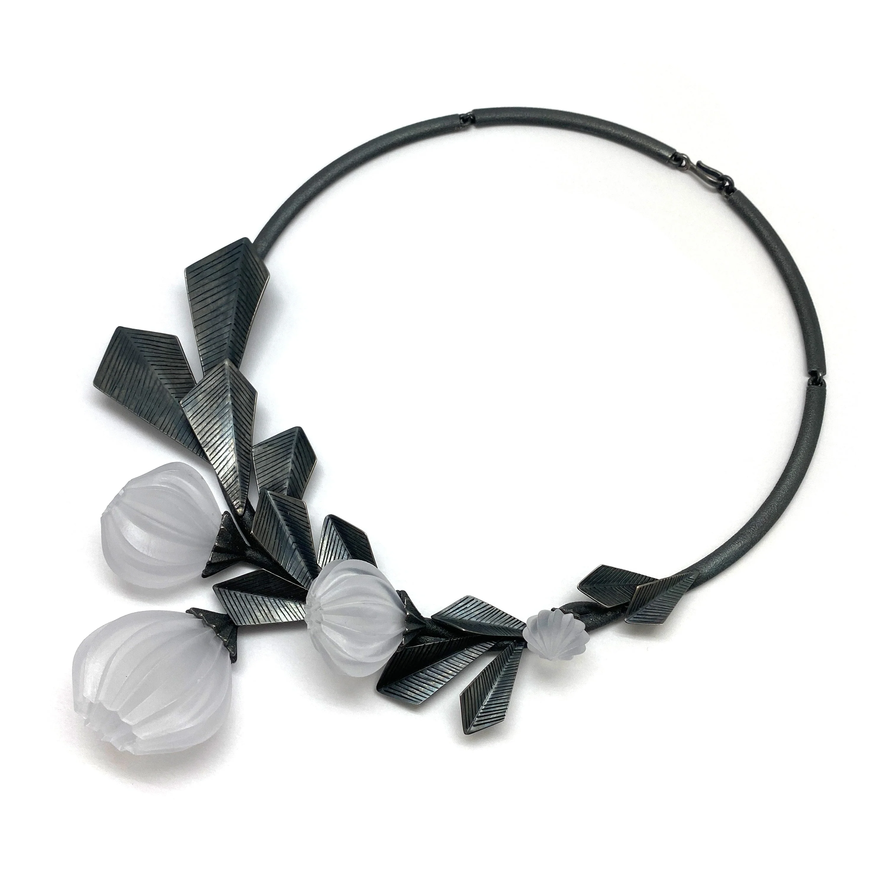 Blooming Acrylic and Silver Geometric Necklace - Image 5