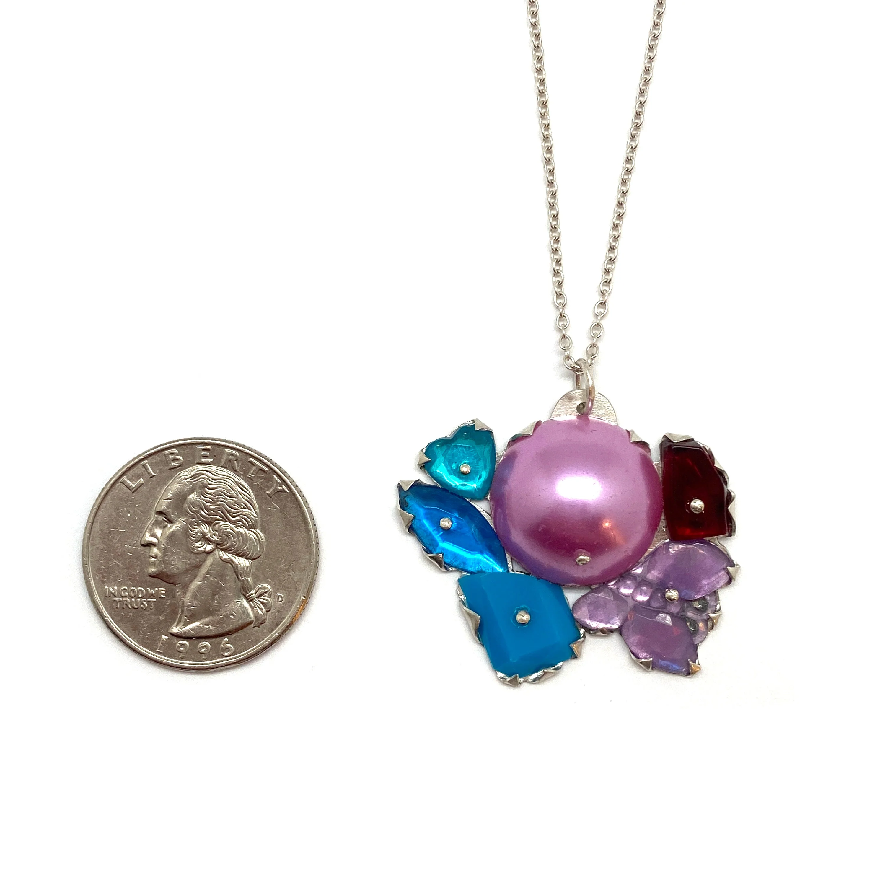 Butterfly Pearl Necklace - Image 4