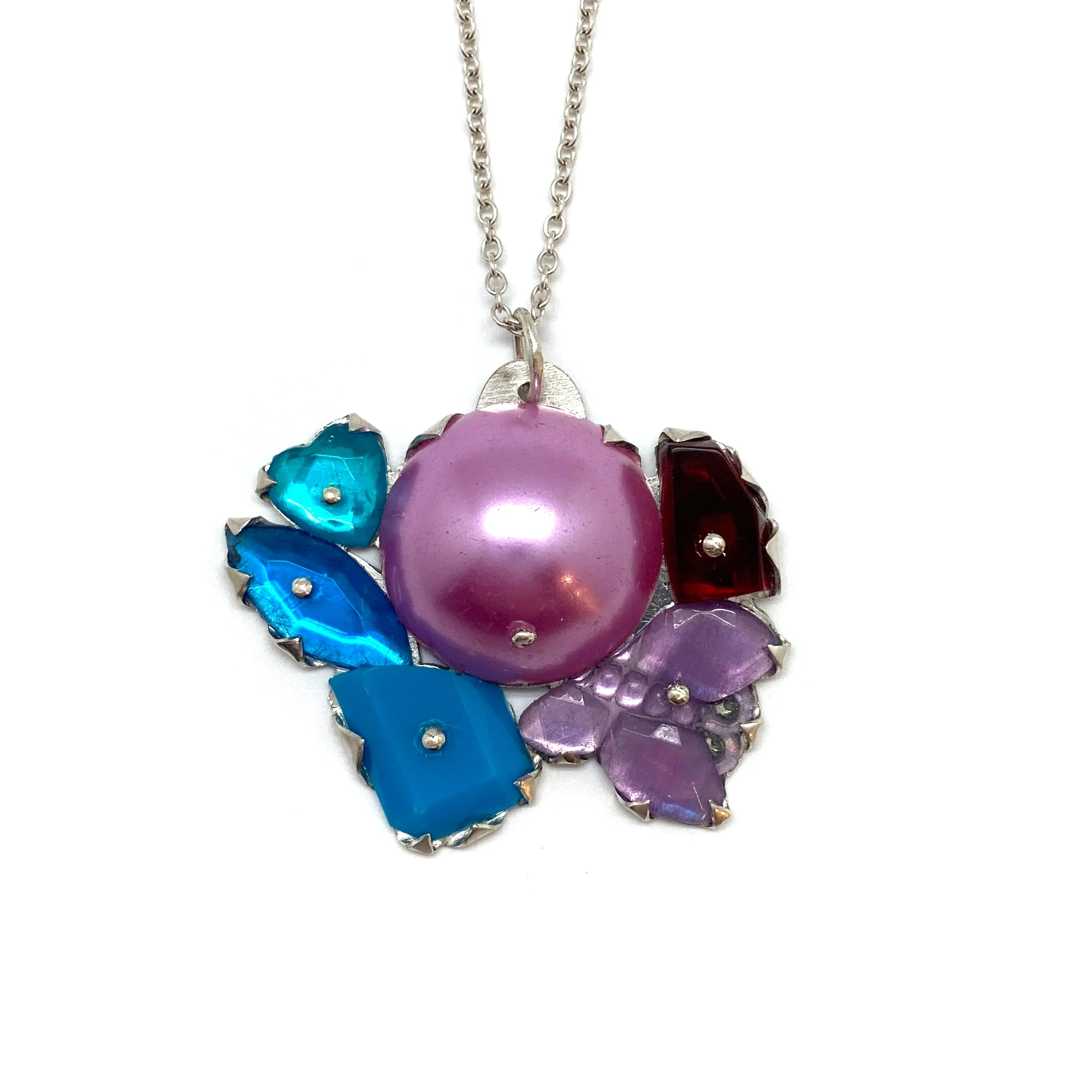 Butterfly Pearl Necklace - Image 5
