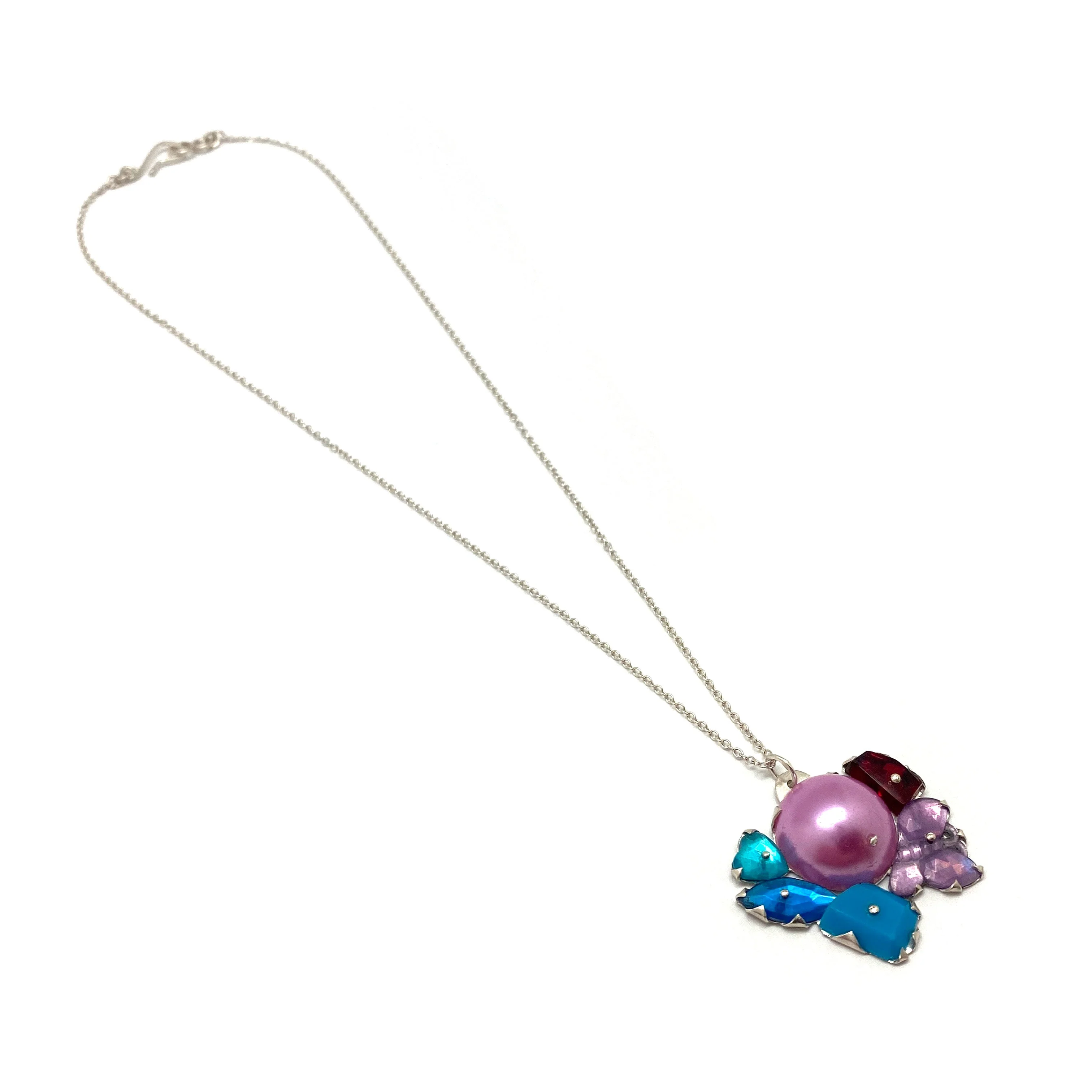 Butterfly Pearl Necklace - Image 8