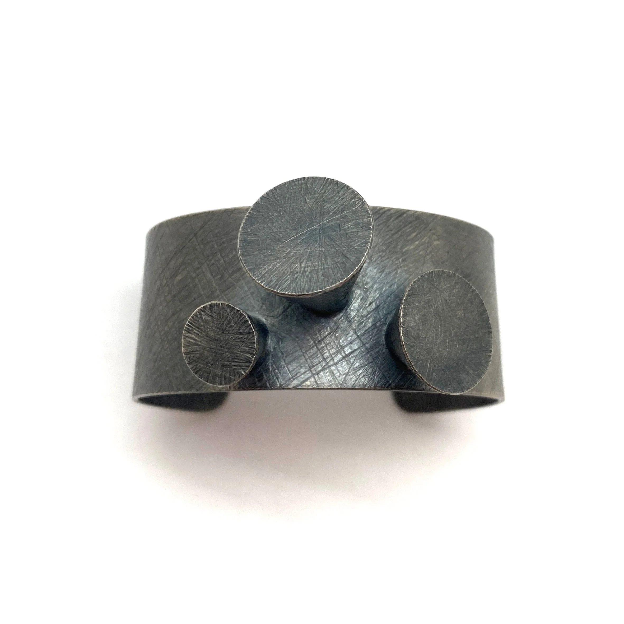 Carved Crown Cuff - Image 5