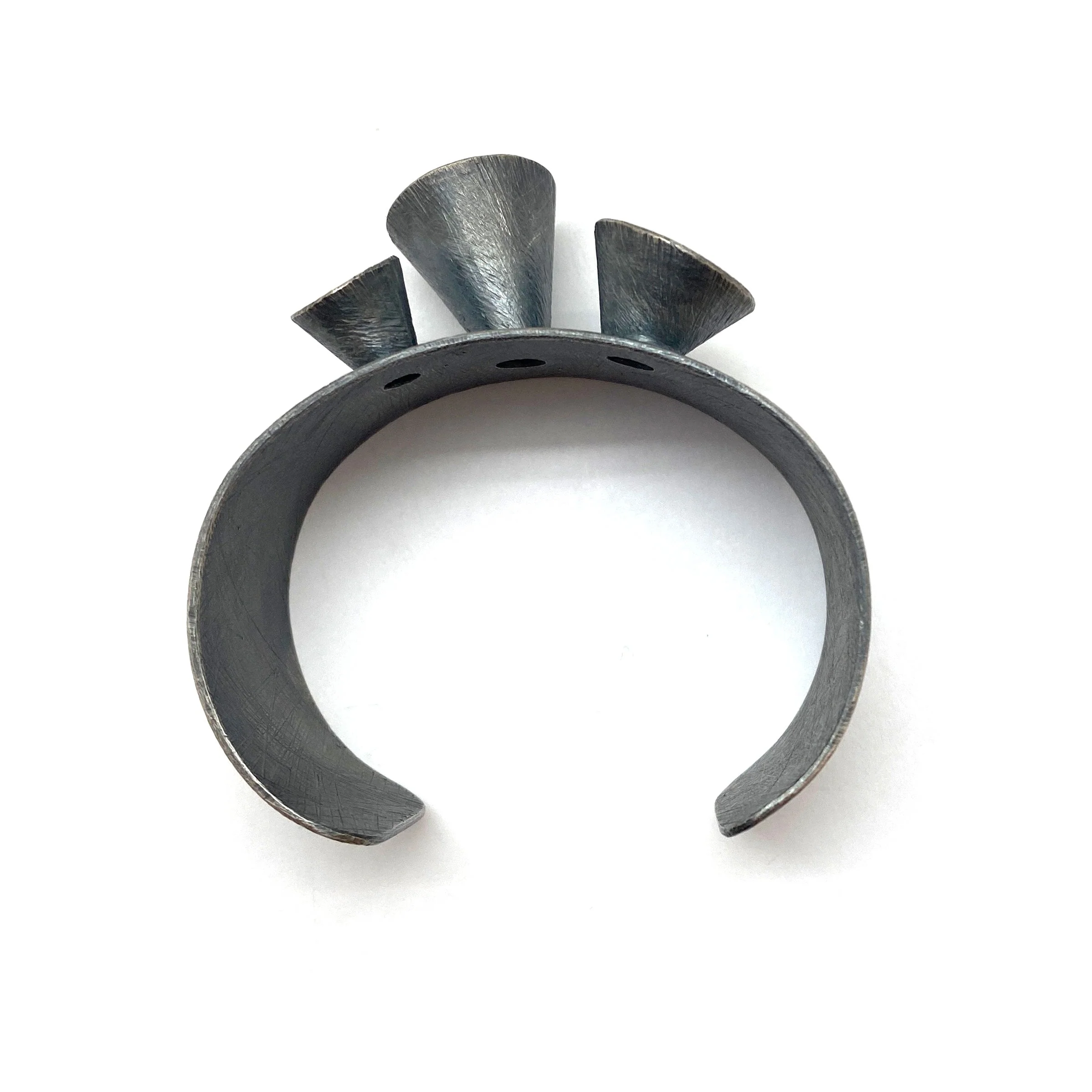 Carved Crown Cuff - Image 6