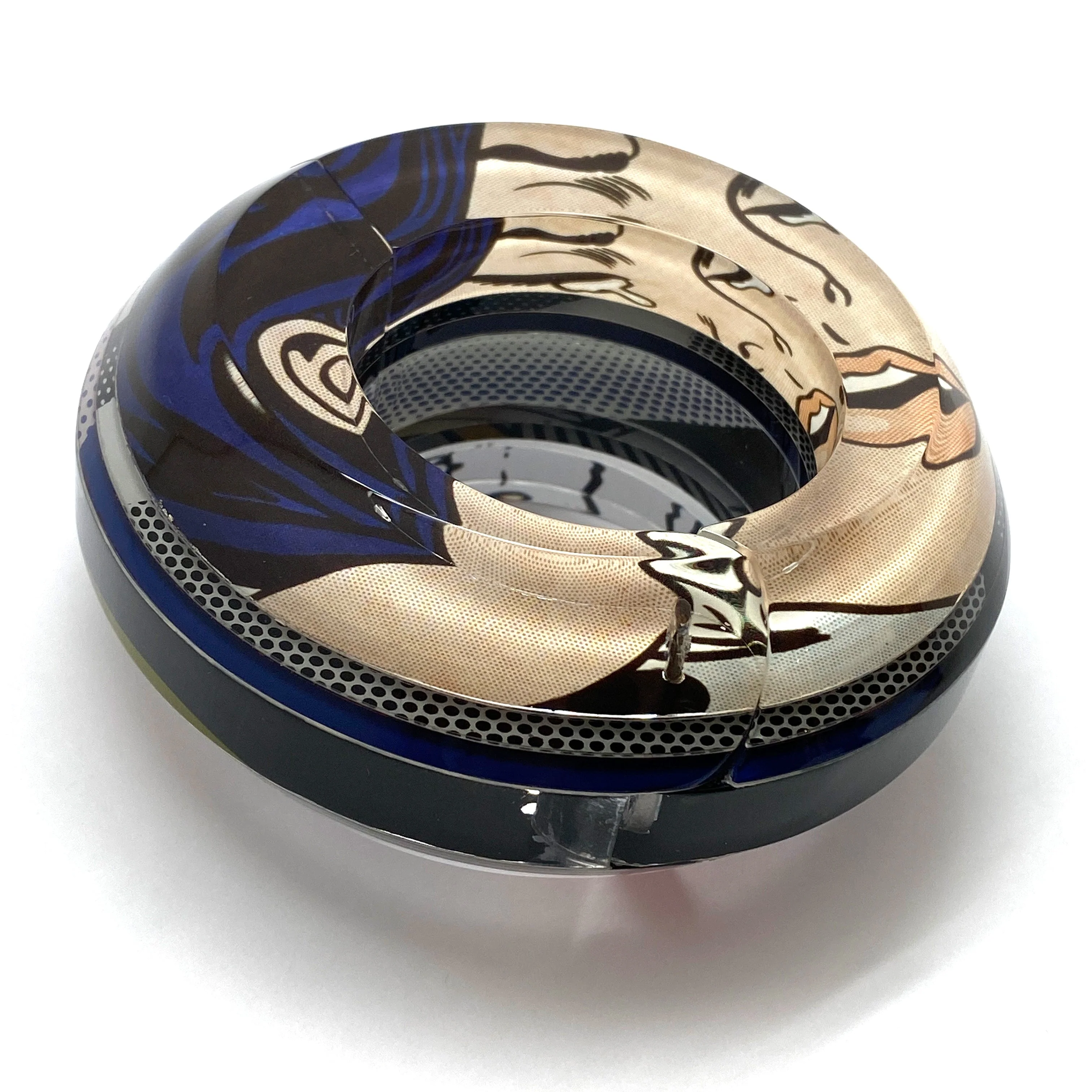 Drowning Girl Pop Art Bracelet - Image 7