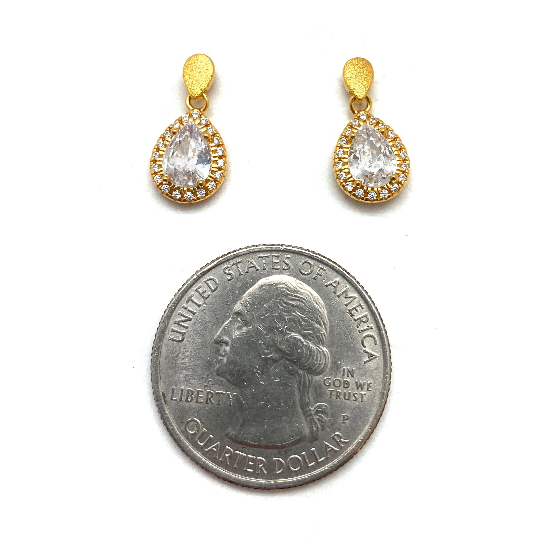 Elegant Pear Drop Earrings - Image 5