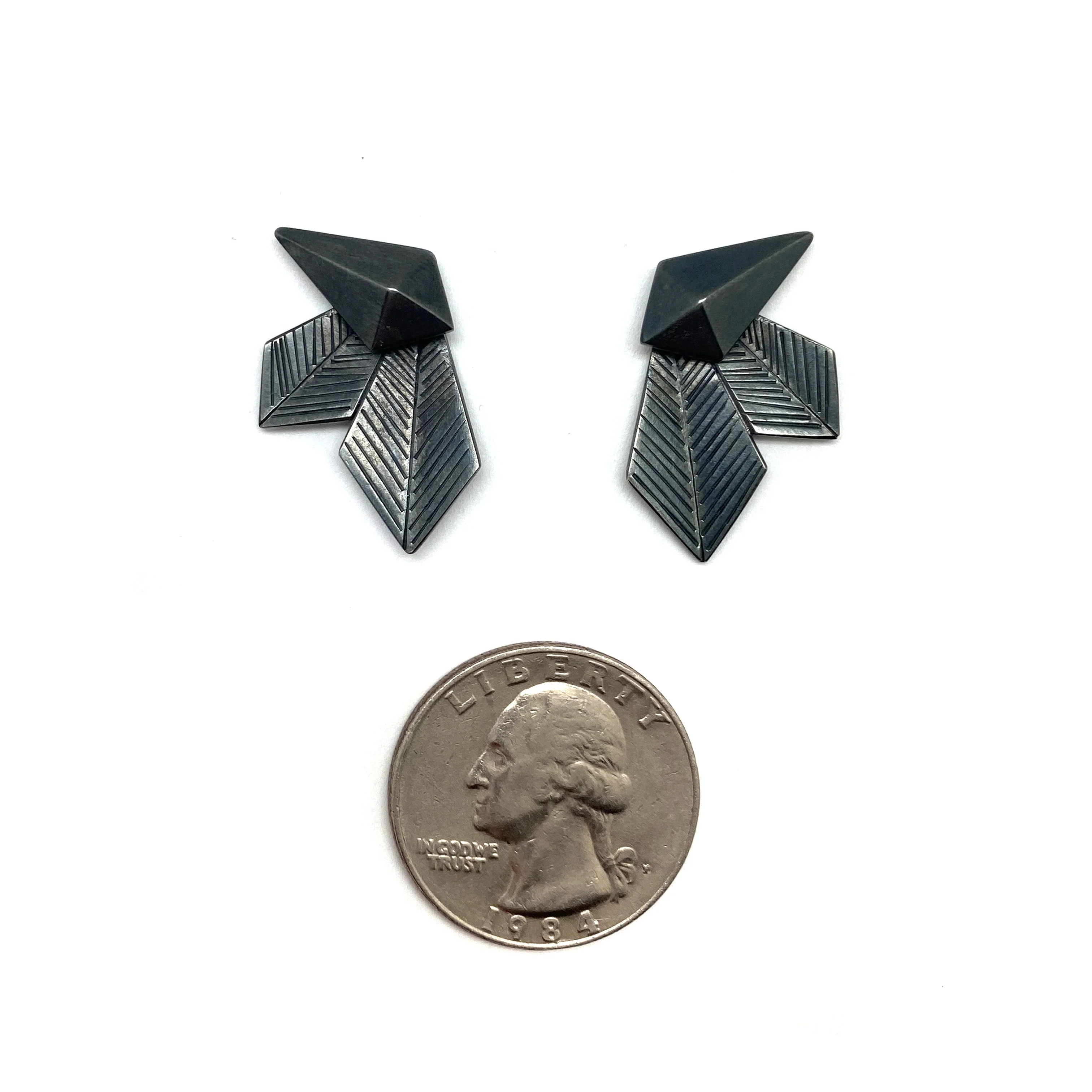 Geometric Silver Faceted Stud Earrings - Image 4