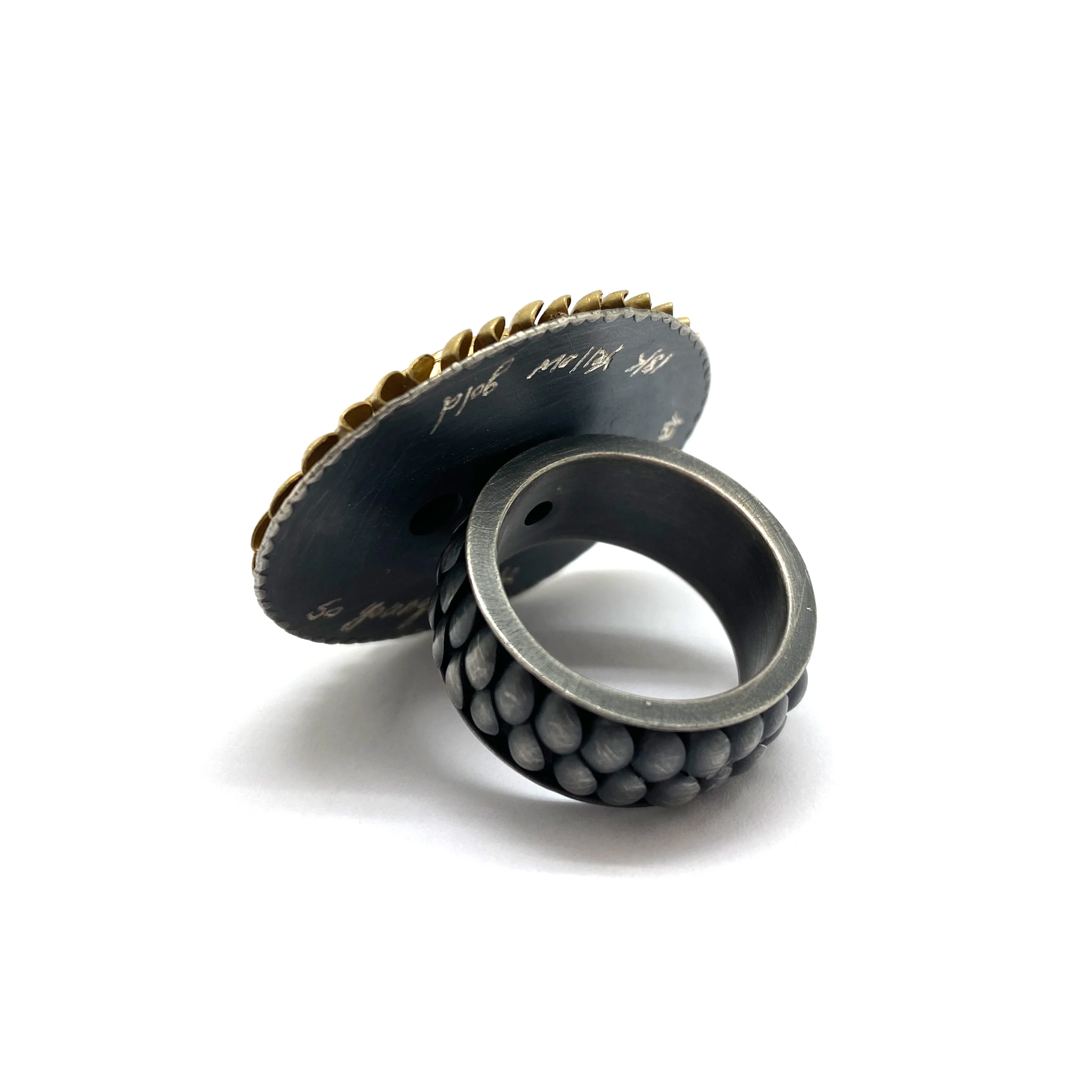 Gold and 'Diamond' Ring - Image 6