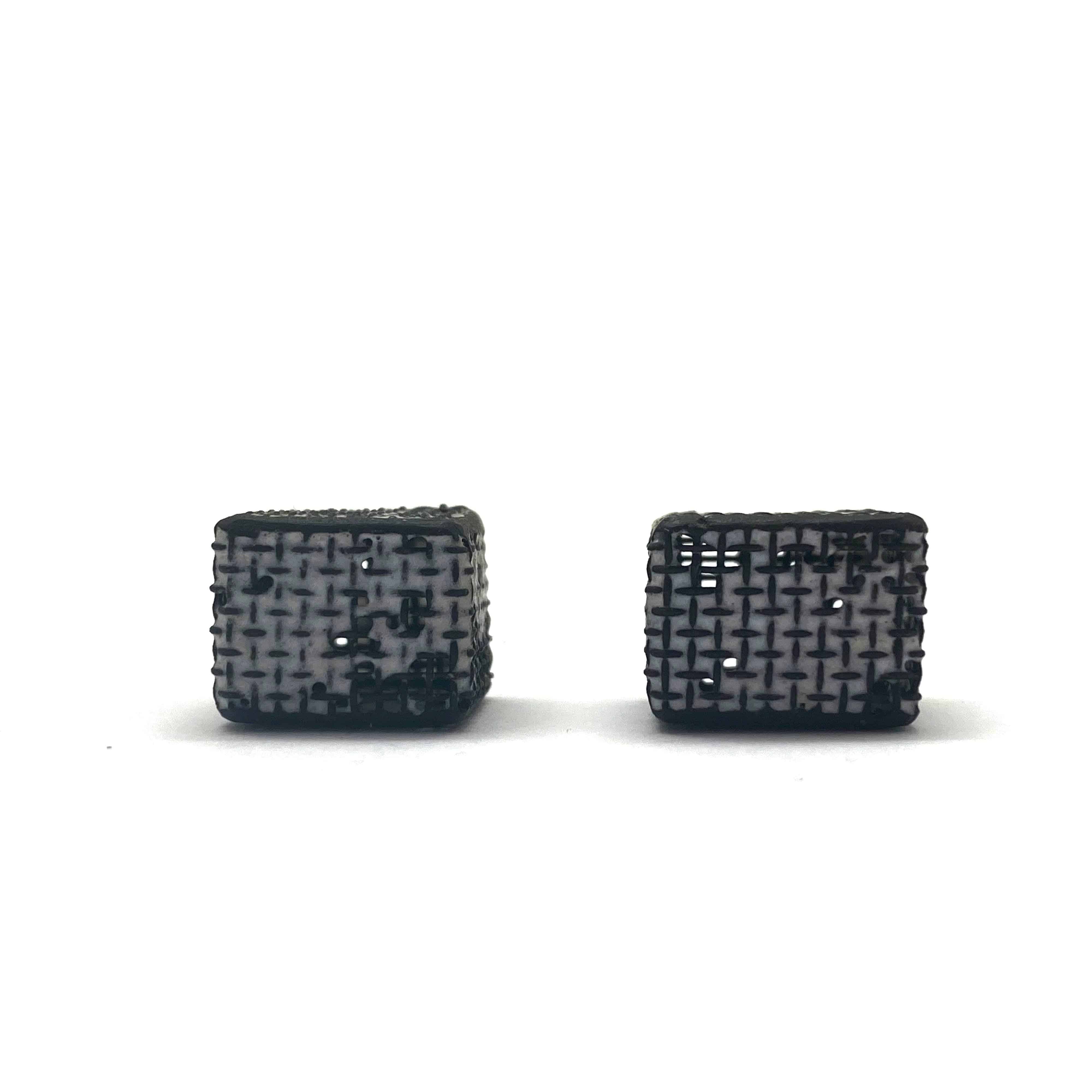 Hollow Mesh Rectangle Studs - Image 4