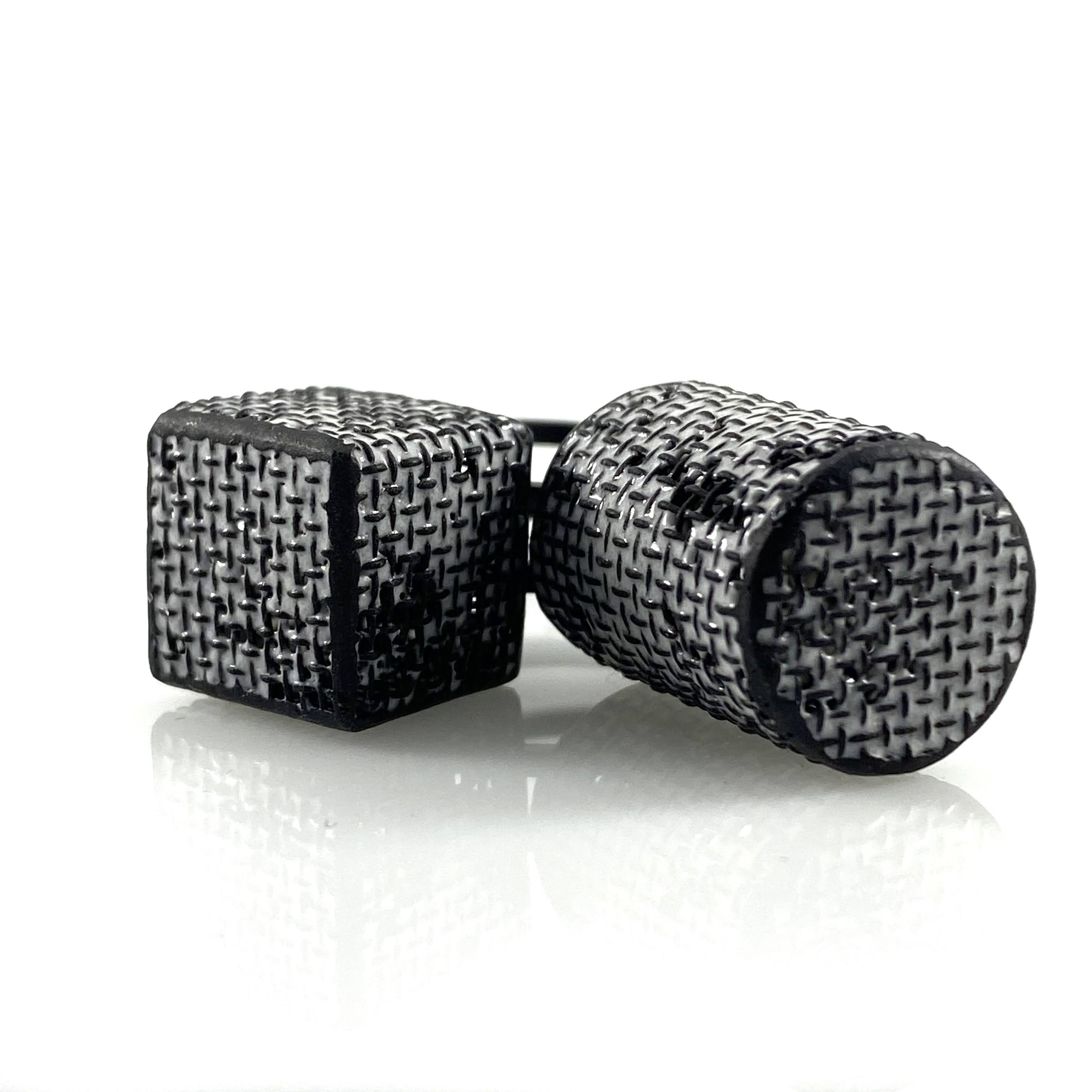 Mesh Cylinder and Cube Ring - Image 8