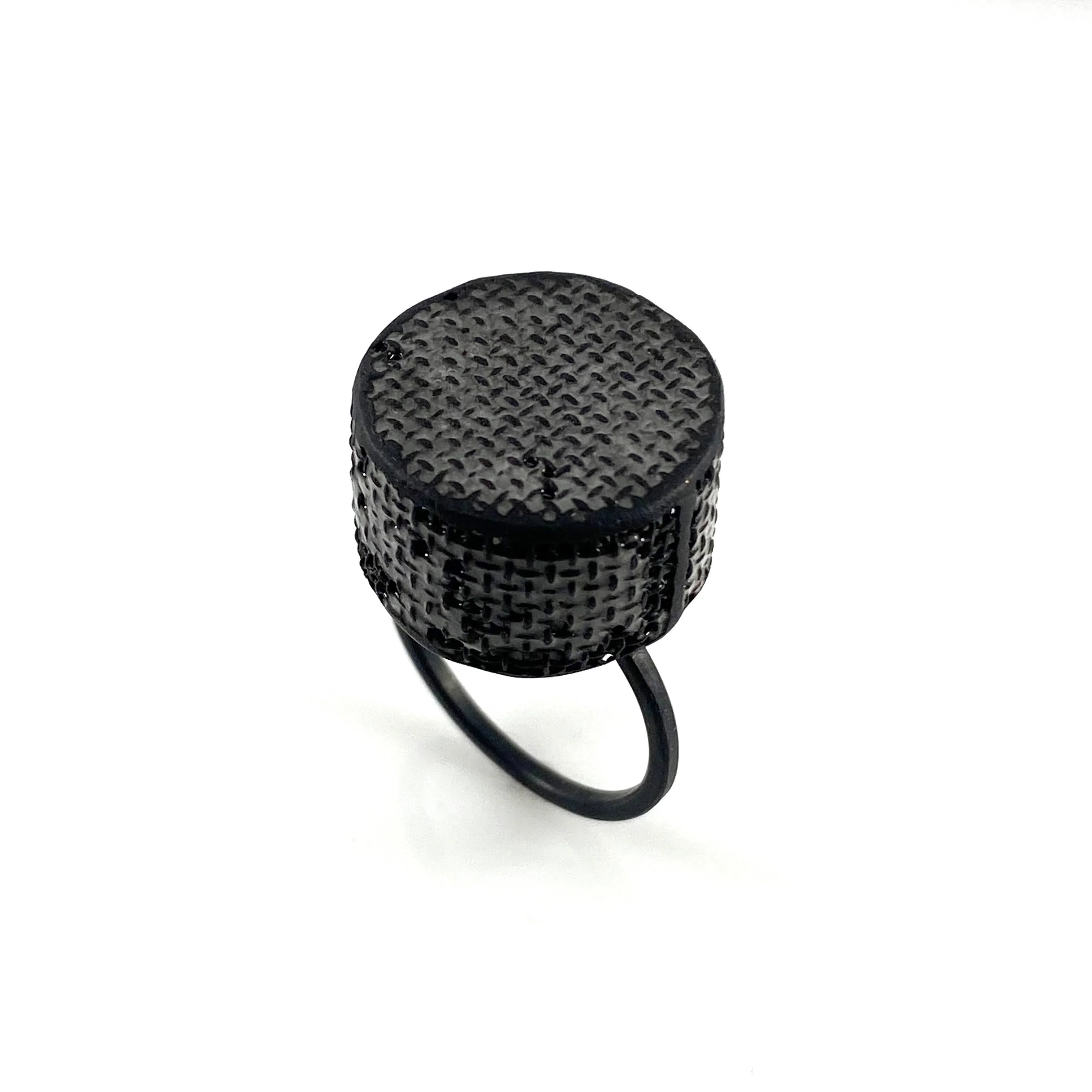 Mesh Medallion Ring - Image 4