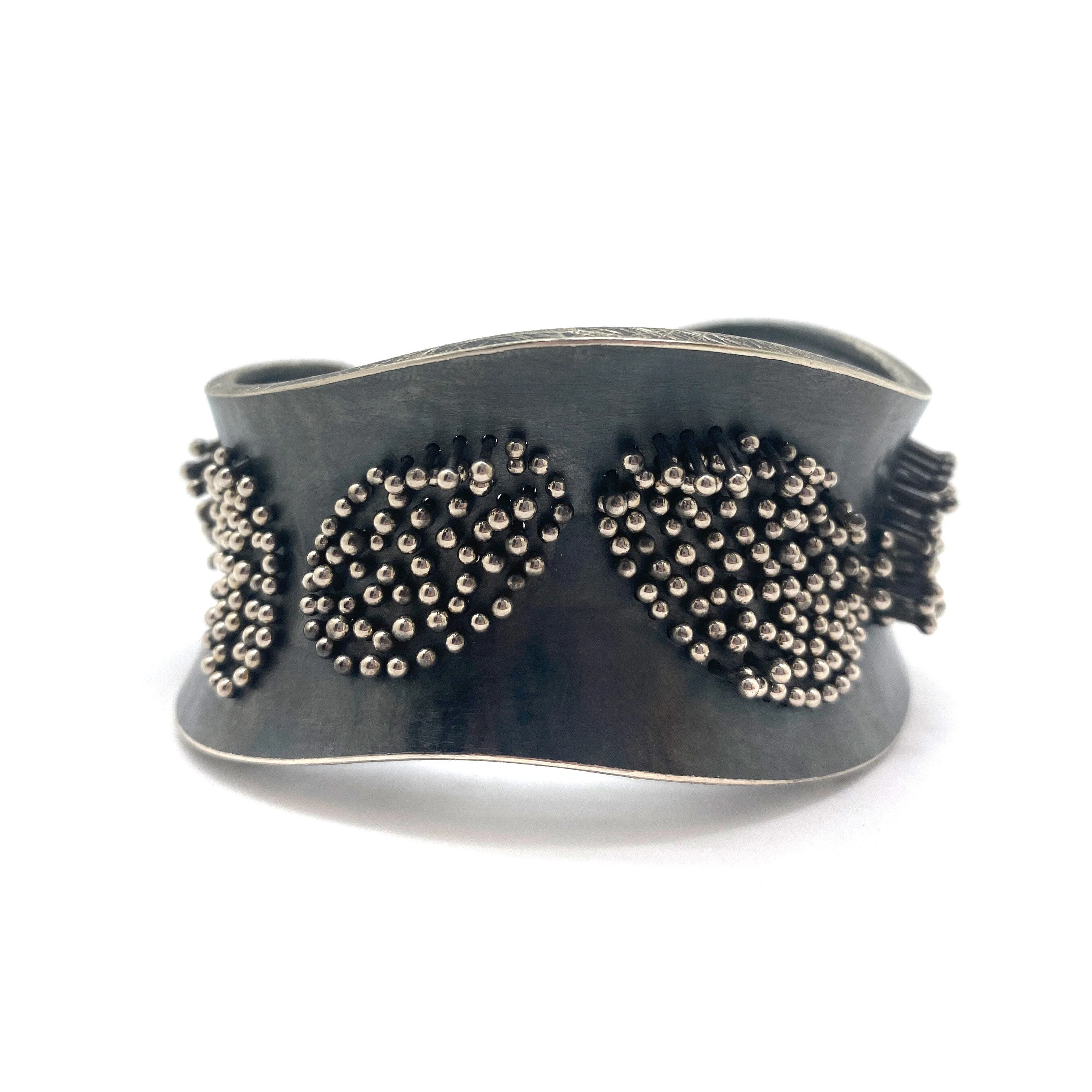 Oval Motif Silver Cuff - Image 3