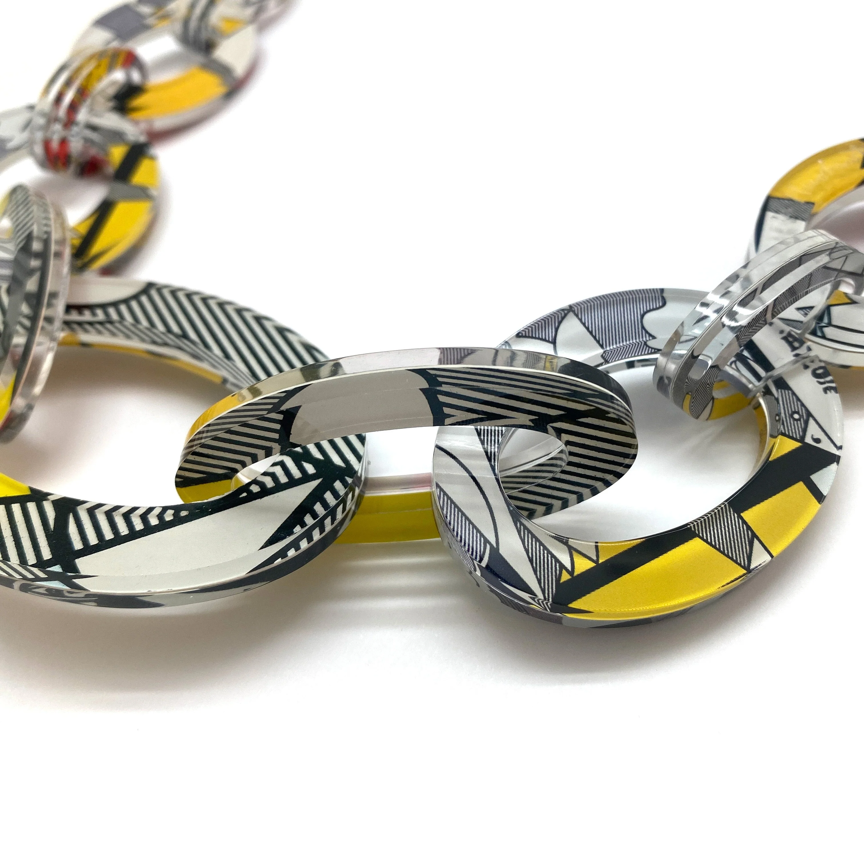 Reversible Pop Art Graduated Oval Chain - Image 7