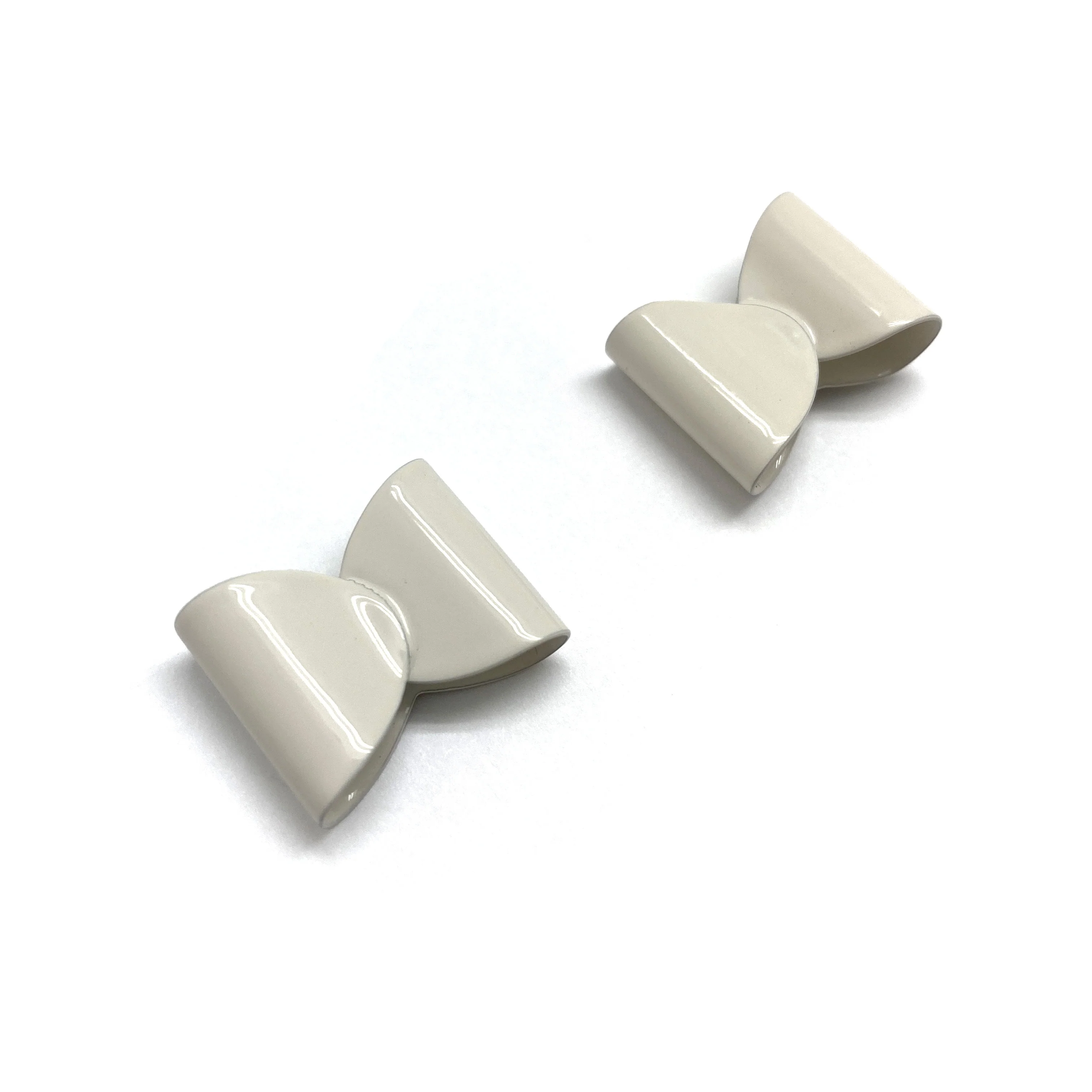 White Folded Ribbon Studs - Image 3